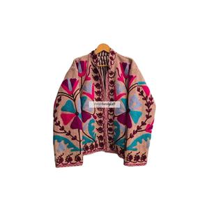 Veste en coton 100% Suzani, broderie ouzbèke, tissu en jute, veste courte unisexe avec deux poches latérales, manteau pour femme - Product Image 1