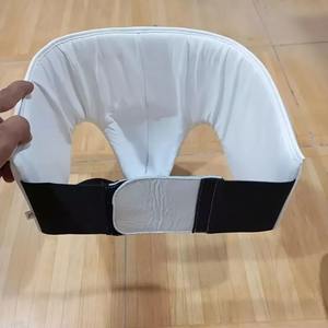 Guantes de Boxeo de Cuero Vacuno de Alta Calidad con Logotipo Personalizado, 8oz, Secado Rápido, Transpirables, Cierre de Gancho y Bucle, Profesionales para Artes Marciales - Product Image 6