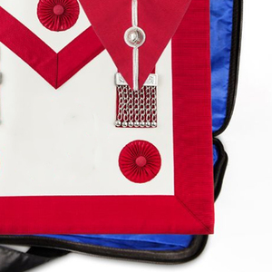 Tabliers maçonniques brodés sur mesure de haute qualité avec épingle de sûreté, service OEM, quantité en gros, nouveau style, couleur et taille personnalisables - Product Image 3
