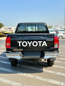 รถใหม่เอี่ยมปี 2025 TOYOTA HILUX SR5 2.5L V4 AWD SPORT 0 กม. 299 แรงม้า 5 ที่นั่ง 6 สูบ เกียร์อัตโนมัติ - Product Image 5