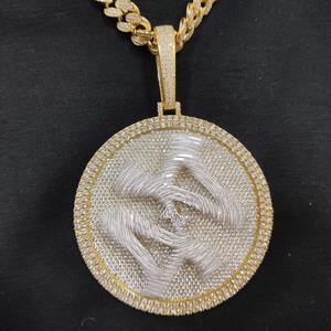 Nuevo Collar con Colgante Hip Hop de Instagram, Tamaño Personalizado 44, con Moissanita Giratoria, Joyería de Lujo en Oro y Plata con Diamantes - Product Image 5