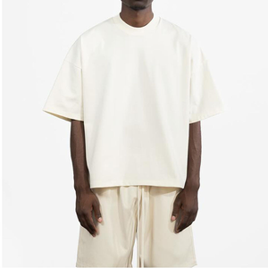 เสื้อยืดผู้ชายขายส่ง ทรงโอเวอร์ไซส์ ใส่สบาย ราคาถูก ระบายอากาศได้ดี เป็นมิตรกับสิ่งแวดล้อม ผลิตจากเส้นใยไม้ไผ่ 100% ผลิตในปากีสถาน รับผลิตแบบ OEM - Product Image 1