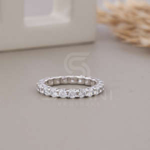 Anillo de Boda de Perfil Bajo con Corte Redondo de Moissanita de 1.80CT, Chapado en Oro Sólido de 18K de 3MM, para Damas de Honor - Product Image 3