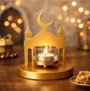 Support de bougie en verre en forme de croissant de lune doré pour la décoration de la maison pour le Ramadan et l'Aïd, idéal pour les bougies chauffe-plat. - Product Image 5