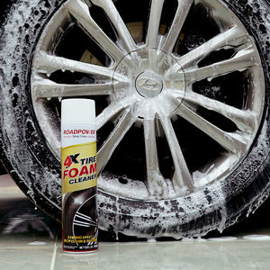 Nettoyant mousse pour pneus Roadpower 4X 650ml, nettoyage en profondeur et brillance longue durée pour tous les pneus, laisse un aspect propre, foncé, comme neuf - Product Image 2