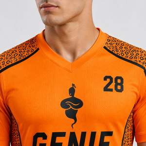 Tenue de football de haute qualité, vêtements de football conçus avec un tissu polyester respirant pour les professionnels - Product Image 4