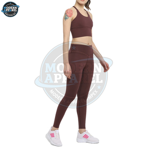 Leggings et ensemble de yoga pour femmes, design uni personnalisé, vêtements de sport pour femmes, ensemble de yoga personnalisé, tenue de fitness pour femmes - Product Image 4