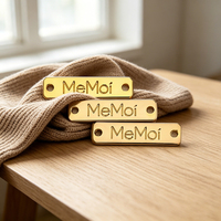 Étiquettes métalliques personnalisées haut de gamme avec logo, plaques métalliques électroplaquées et polies pour sacs, baskets, vêtements et pièces de décoration