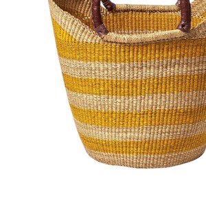 Sac fourre-tout en paille tressée jaune écologique avec poignée en cuir de luxe, sac de plage d'été tendance pour femme, OEM ODM - Product Image 4