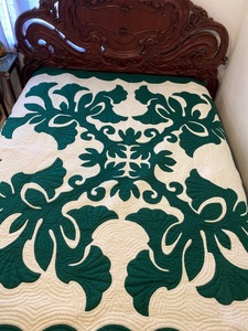 Beautiful Green Color Hawaiian <b>Quilt</b> 100% Cotton Embroidered Vintage Style Handmade Eco-Friendly Custom Size All-Season <b>Throw</b> - Product Image 4