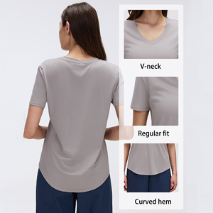 เสื้อยืดผู้หญิงคอวีแขนสั้นสีทึบทรงปกติสไตล์สปอร์ตระบายอากาศได้ดีผ้าสแปนเด็กซ์ถักลายโลโก้สีเทา - Product Image 6