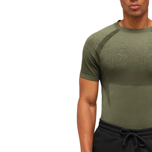 T-shirt de compression pour homme à texture fine, col rond, manches raglan courtes, coupe sculptée, séchage rapide, couche de base d'entraînement, fournisseur OEM personnalisé - Product Image 6