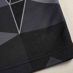 เสื้อฟุตบอลพิมพ์ลายดิจิทัลแบบกำหนดเอง ระบายอากาศได้ดี สวมใส่สบาย ผลิตจากผ้าคุณภาพสูง - Product Image 5