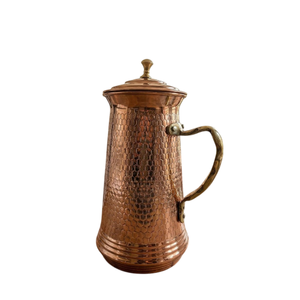 Pichet vintage en cuivre martelé avec poignée et couvercle en laiton, vaisselle en métal pour la maison, les mariages et les hôtels, carafe en cuivre - Product Image 1