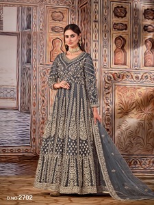 ชุดเลเฮนกา โจลี/ซัลวาร์ คามีซ งานปักแบบดั้งเดิมสำหรับงานหนักและงานปักลายละเอียด สำหรับสุภาพสตรี สวมใส่ในงานปาร์ตี้ แห้งเร็ว ทรงหลวม - Product Image 2