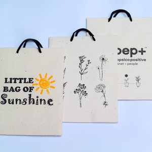 Custom Digital Printed Kraft Gift Carrier <b>Bag</b> with Cotton Rope Handles for Retail Packaging - Product Image 3