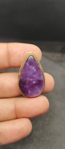 Cabochon rainuré en laiton avec améthyste incroyable, pierre précieuse en vrac pour la fabrication de bijoux et la sertissage en clos - Product Image 4