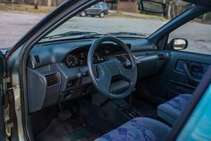 Renault Lutecia 1995 Usado, Versión Japonesa, Volante a la Izquierda, EE. UU. Título - Product Image 2