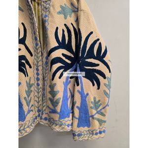 Chaqueta Suzani al por mayor, chaqueta corta con bordado uzbeco, chaqueta con diseño de palmera, chaqueta estilo boho chic con forro de algodón. - Product Image 3