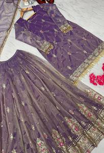 Salwar Kameez en velours noir avec broderie dorée, longueur au sol, tenue traditionnelle de mariage pour femmes, Inde, Pakistan, hiver - Product Image 4