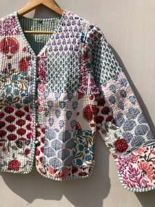 Chaqueta Acolchada de Algodón con Borde Crudo y Parches para Mujer, Chaqueta Acolchada Hecha a Mano con Ribete Frontal, Abrigo Estilo Boho Novedoso - Product Image 6