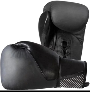 Gants de boxe professionnels avec logo personnalisé, design incurvé pour la main, protection renforcée du pouce pour l'entraînement - Product Image 5