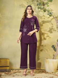 Conjunto de Top y Pantalón de Diseño para Mujer, Tradicional, de Algodón Puro Elástico, con Bordado de Hilo, para Todas las Temporadas - Product Image 1