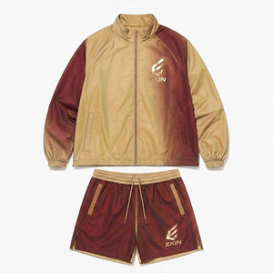 Conjunto de Chaqueta y Pantalones Cortos Impermeables Unisex 2025, Color Rojo Dorado Metálico Degradado, con Logotipo EKIN Reflectante, Estilo Deportivo Informal - Product Image 3