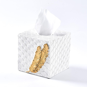 Boîte à mouchoirs en résine faite à la main pour la décoration de table à la maison et à l'hôtel, disponible en provenance d'Inde - Product Image 1