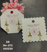 Anting-anting stud berlapis emas premium dari baja tahan karat dengan berlian Amerika dan mutiara |   Perhiasan Pernikahan Wanita Geometris Trendi Grosir