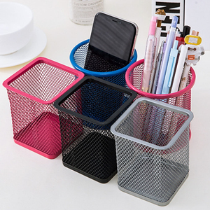 Porte-crayons en métal de style vintage - Product Image 2