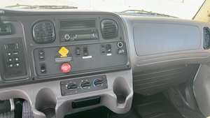 Tracteur routier diesel 6x4 de norme export, camion lourd pour la logistique routière mondiale et le transport de conteneurs - Product Image 2