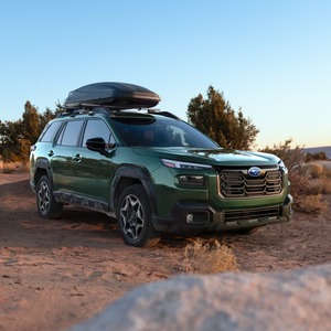 Subaru Outback Premium Wagon SUV: Construcción Robusta, Conducción Suave y Rendimiento Duradero para el Mercado Internacional - Product Image 4
