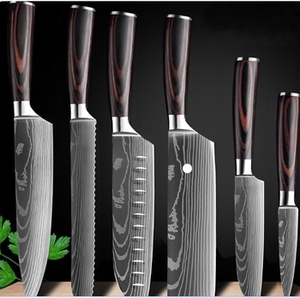 Ensemble de cuisine 5 pièces en acier Damas écoresponsable fait main, avec étui en cuir véritable et couteau de chef, couteau à pain/fruits - Product Image 3