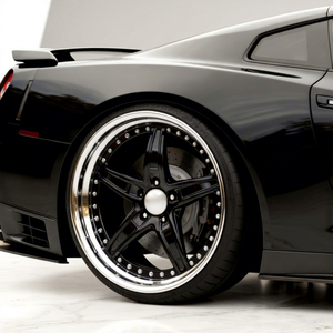 Rines de Auto Forjados al por Mayor, Multipeza, Color Negro Brillante con Borde Pulido, Compatibles con Nissan GT-R R35 - Product Image 1