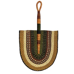 งานศิลปะตกแต่งผนังจากหวายทะเลแบบยั่งยืน ขายส่ง รูปทรงพัด สีเอิร์ธโทน งานสานมือ สำหรับตกแต่งผนังบ้าน - Product Image 1