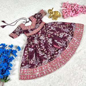 Frente y espalda ambos lados bordado elegante Dori patrón Floral impreso suave Modal tela de seda colección de vestidos de moda para niños - Product Image 6