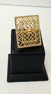 Parures de bijoux pour femmes en laiton plaqué or 24 carats de Dubaï avec collier, boucles d'oreilles et bague pour mariage, fiançailles, bijoux classiques et élégants - Product Image 4