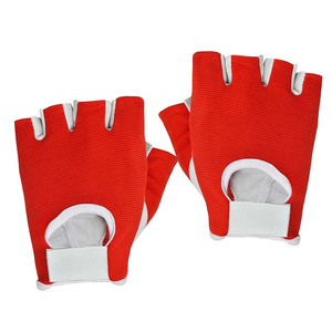 Guantes Deportivos de Medio Dedo en Cuero Rojo con Cierre de Cordones, Resistentes a Impactos, Transpirables y Resistentes al Desgaste para Levantamiento de Pesas - Product Image 1