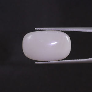 Opale naturelle blanche certifiée IGI, pierre précieuse en vrac, 10,71 carats, taille coussin 19x12mm, taillée à la main, polie, traitée par cirage/huile légère - Product Image 3