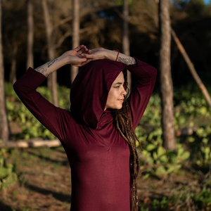 Top con capucha de manga larga para mujer, estilo bohemio ligero, perfecto para usar en capas y para festivales - Product Image 1