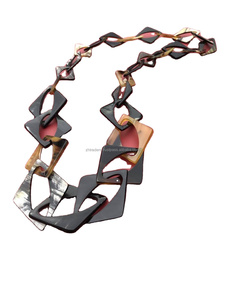 Collar de Cuerno de Búfalo Moderno Hecho a Mano, Joyería de Moda Personalizable de Primera Calidad - Product Image 6