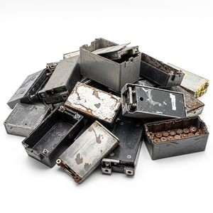 Fournisseur professionnel partage des déchets de batteries avec des composants industriels et un emballage fiable pour les marchés du recyclage - Product Image 2