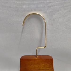 Porte-manteau en bois d'acajou de qualité supérieure, poli, pour usage commercial et domestique - Product Image 4