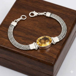 สร้อยข้อมือเงินแท้ 925 ชุบโรเดียม งานแฮนด์เมด ประดับเพชรทรงรีแบบโบฮีเมียน คริสเตียน สำหรับผู้หญิง พร้อมพลอยซิทริน รูปทรงวงรี เหมาะสำหรับเป็นของขวัญ - Product Image 3