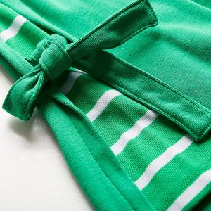 ODM-Robes vertes écologiques sans manches à col rond pour petites filles - Product Image 3