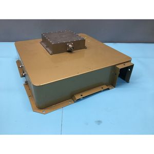 AMAT 0020-75984 Cubierta, Protector RF, Dorado, Interlock - Equipo y Piezas de Semiconductores de Confianza de Tradicción Global - Product Image 2