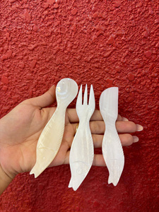 ช้อนและส้อมมุกเปลือกหอย - รับสลักโลโก้ตามสั่ง ราคาขายส่ง - Product Image 1