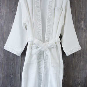 Bata de Baño Kimono de Felpa 100% Algodón Orgánico Personalizada de Nesta Sports, Ropa de Dormir Unisex de Alta Calidad - Product Image 6