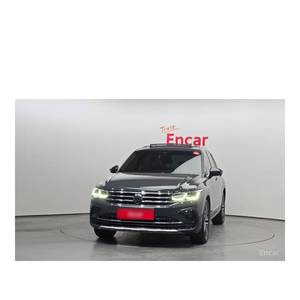 Volkswagen Tiguan 2.0 TDI Prestige 2023, 20,405 km, Diésel, Volante a la Izquierda, Asientos de Cuero, Cámara Trasera - Product Image 3
